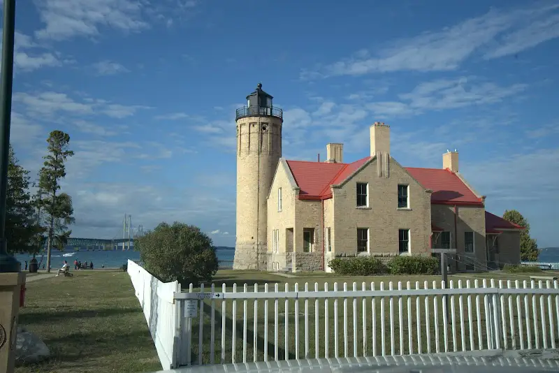 Old Mackinac Point Lighthouse - Exploding Travel