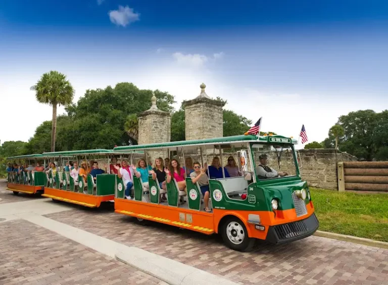 Old Town Trolley Tours St Augustine from St. Augustine